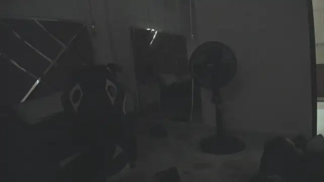 EmilyDuran_ live cam preview
