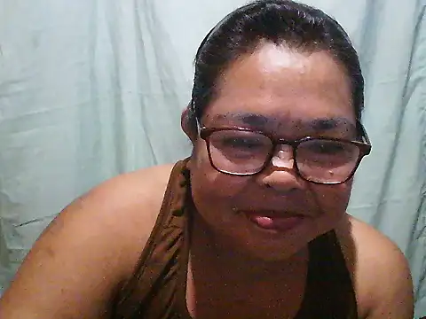 cris_tita live cam preview