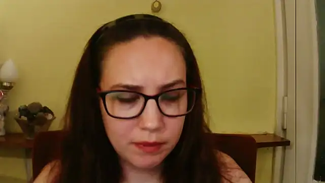 EmilyHotAngel