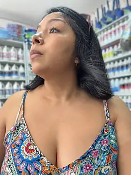 ISABELLA__LUNA