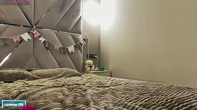 aryastorm18 live cam preview