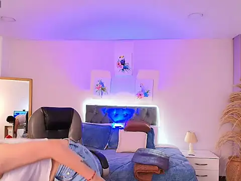 Paola_Owens_ live cam preview