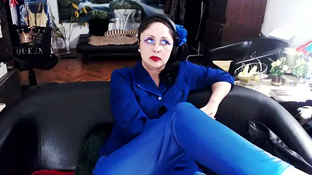 Imperatriza live cam on StripChat