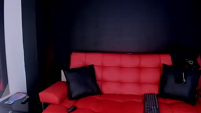 alessialouren live cam on StripChat