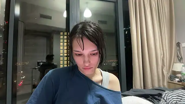 SebrinaMontelle live cam on StripChat