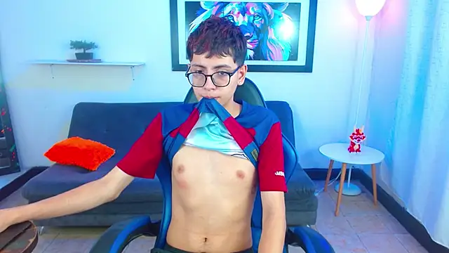 alexcum_18 live cam on StripChat