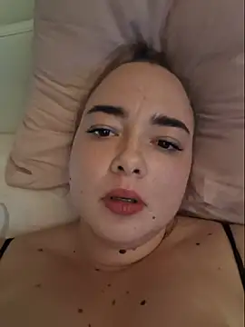 AnnishaX webcam stripchat model stream image