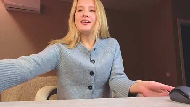 Marietta_Castro live cam preview