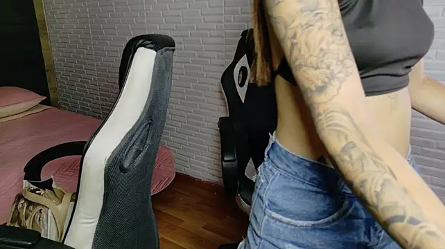 AlliceCopper live cam preview