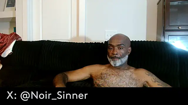 sinnernoir live cam on StripChat