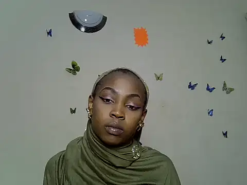Pretty_troublez webcam stripchat model stream image