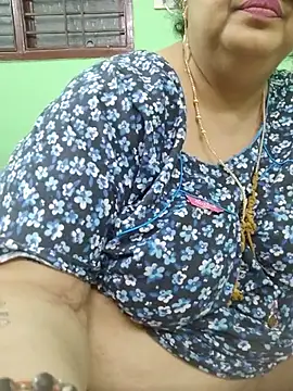 Tamil-mayasri live cam on StripChat