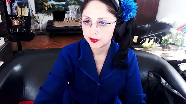 Imperatriza live cam on StripChat