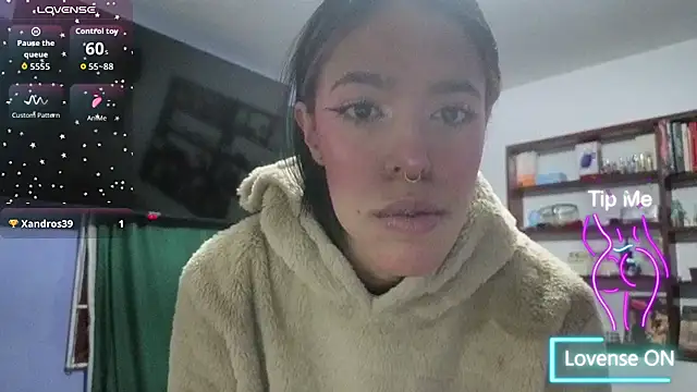 stephania_t live cam on StripChat