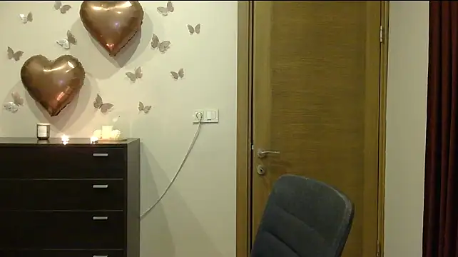 Wild_Silk_Desire live cam on StripChat