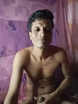 Priankaboudi live cam on StripChat