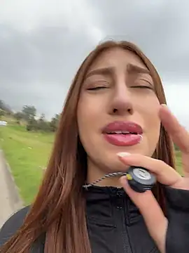 Sara_fun webcam