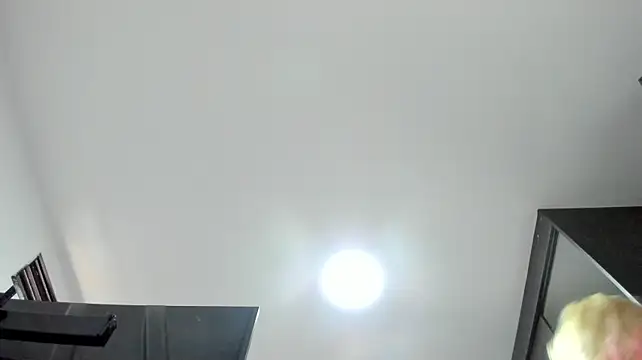 megan_sweety1 live cam on StripChat