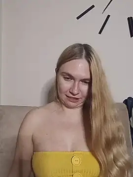Kisavixen on Stripchat