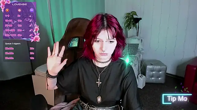 Ashley_Veil