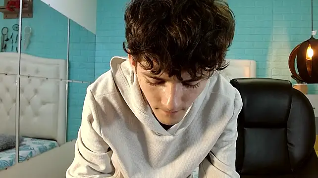 trevor_mob live cam preview