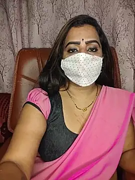 Sowmya8942 live cam preview