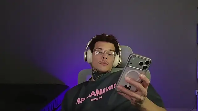 DENIS_HERE