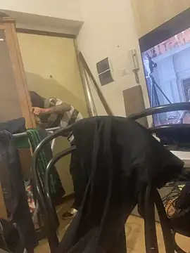 crisfootlicker