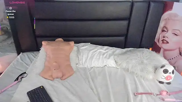 lunalenox live cam preview