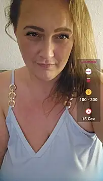Blondibaby live cam preview