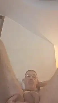 Titeuf_83 live cam preview