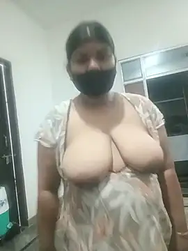 Sassy_messy live cam preview