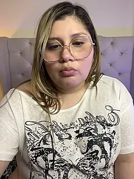 VioletaVelvet live cam preview