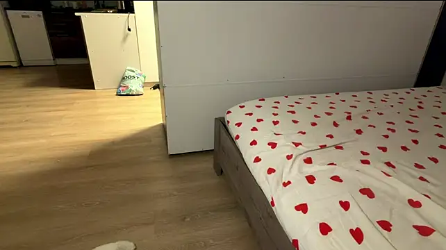 pingkwink live cam preview