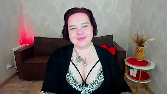 IvoryeFlame live cam preview