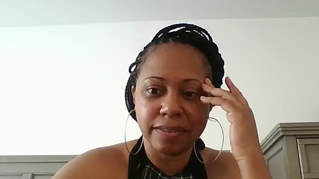 honeyblaze1 live cam preview