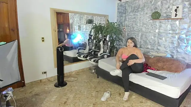 _sashalove live cam preview