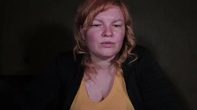 KrisryOxNiksss live cam on StripChat