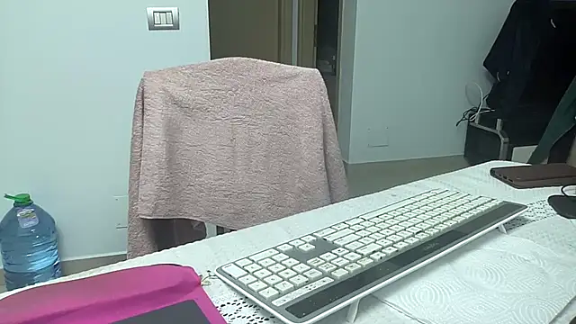 coach-karl live cam on StripChat