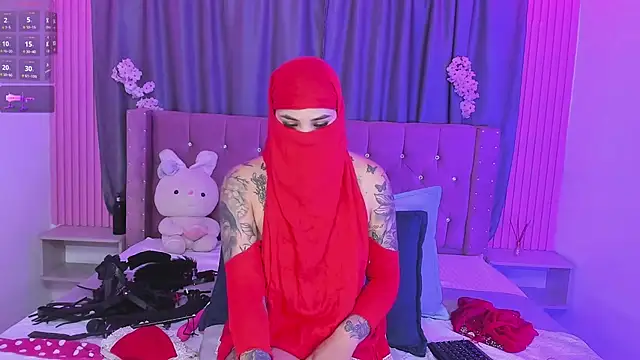 Nayla-Mouna