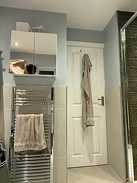 Chapstick32 live cam preview