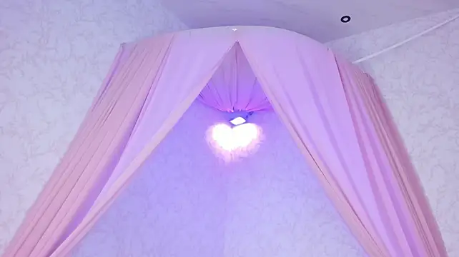 LolaGray__ webcam stripchat model stream image