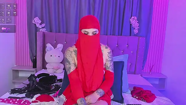 Nayla-Mouna