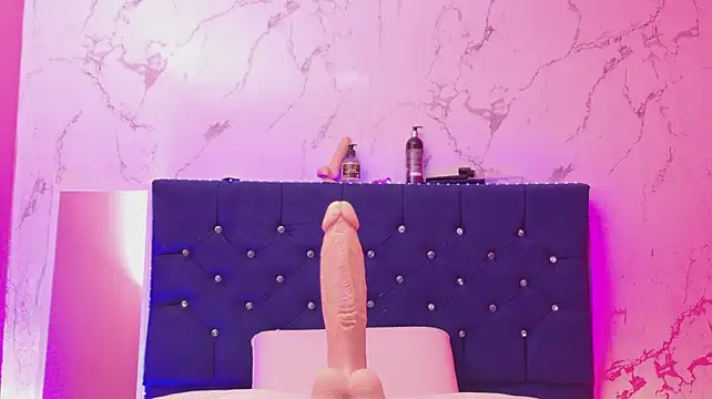 Dakotaa_Johnson