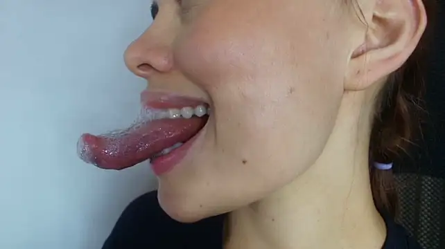 lisbet21x webcam