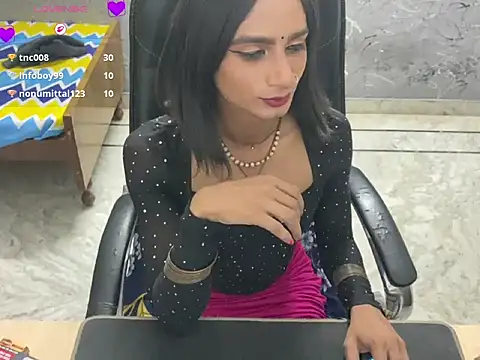 LuvLayla