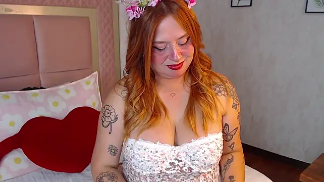 Paulette_roux