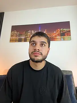 AmadeoWild live sex cam