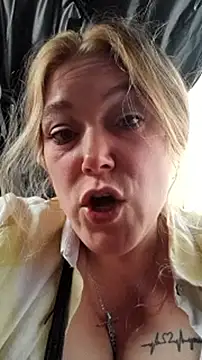 BettyandGold live sex cam