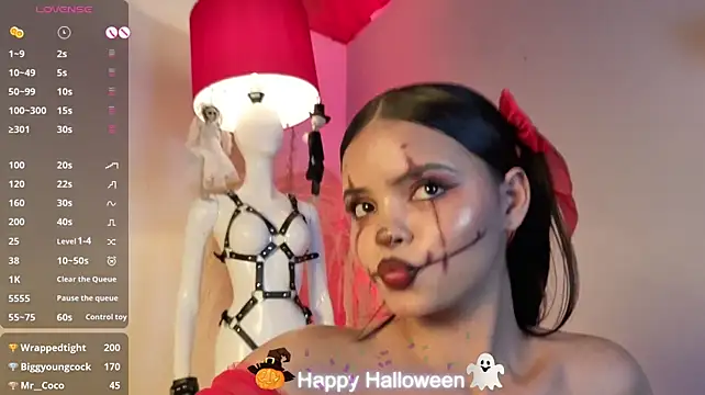 conniecuteE live cam on StripChat